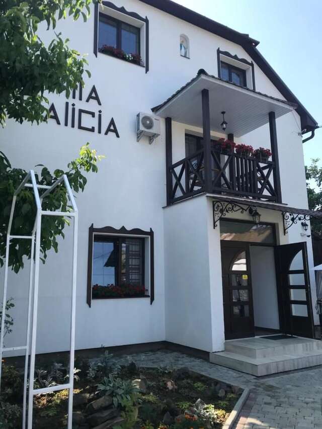 Гостевой дом Villa Galicia Берегово-11